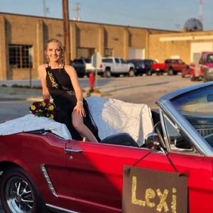 Meet your Posher, Lexi